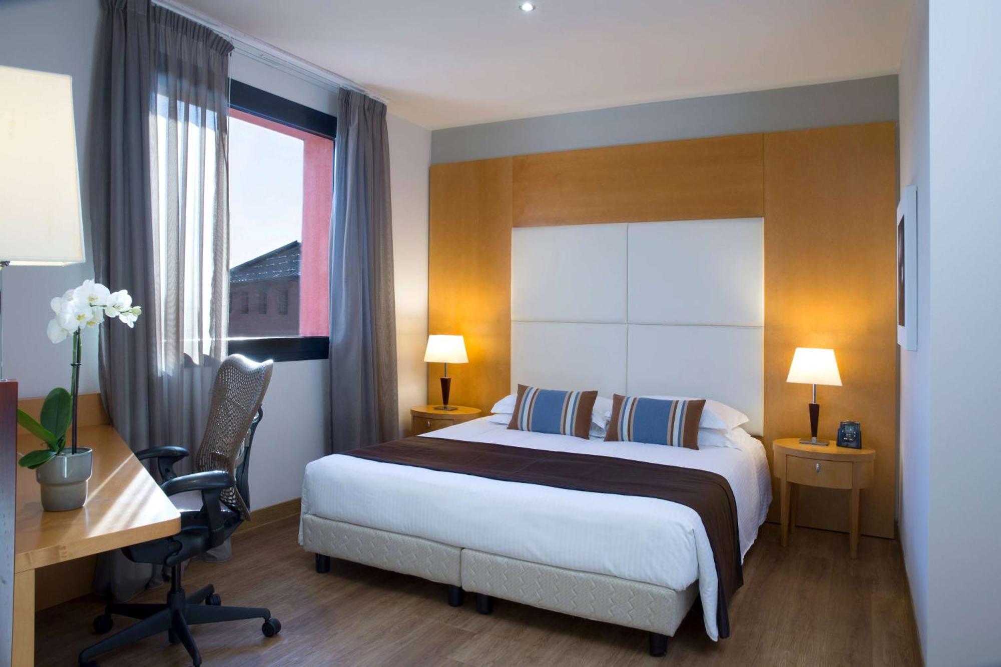 Dolce By Wyndham Milan Malpensa Hotel Сома Ломбардо Екстериор снимка