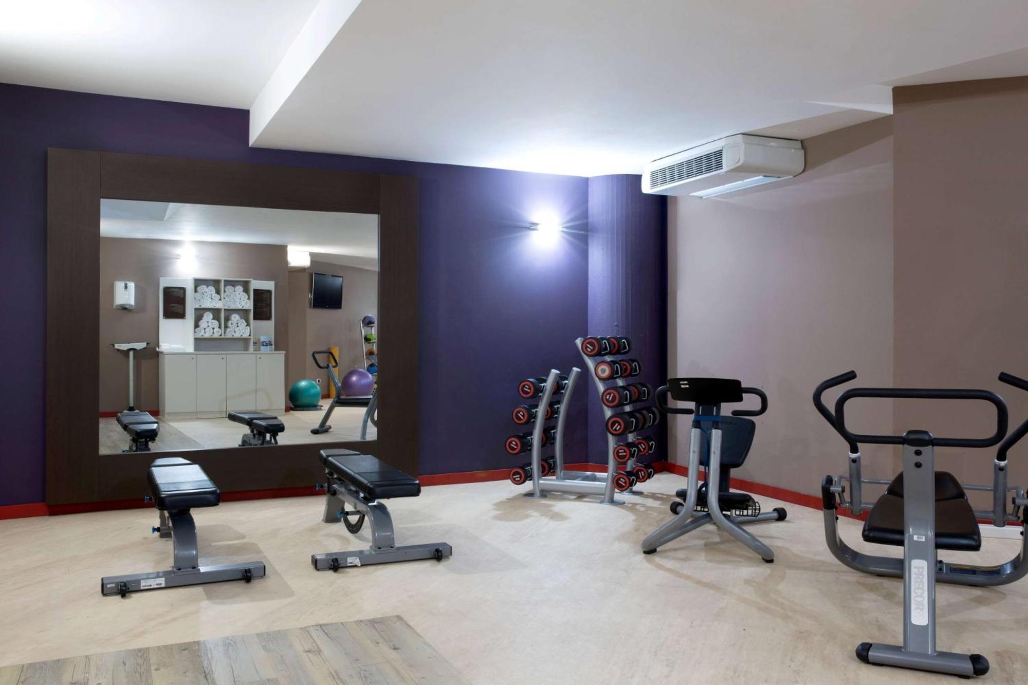Dolce By Wyndham Milan Malpensa Hotel Сома Ломбардо Екстериор снимка