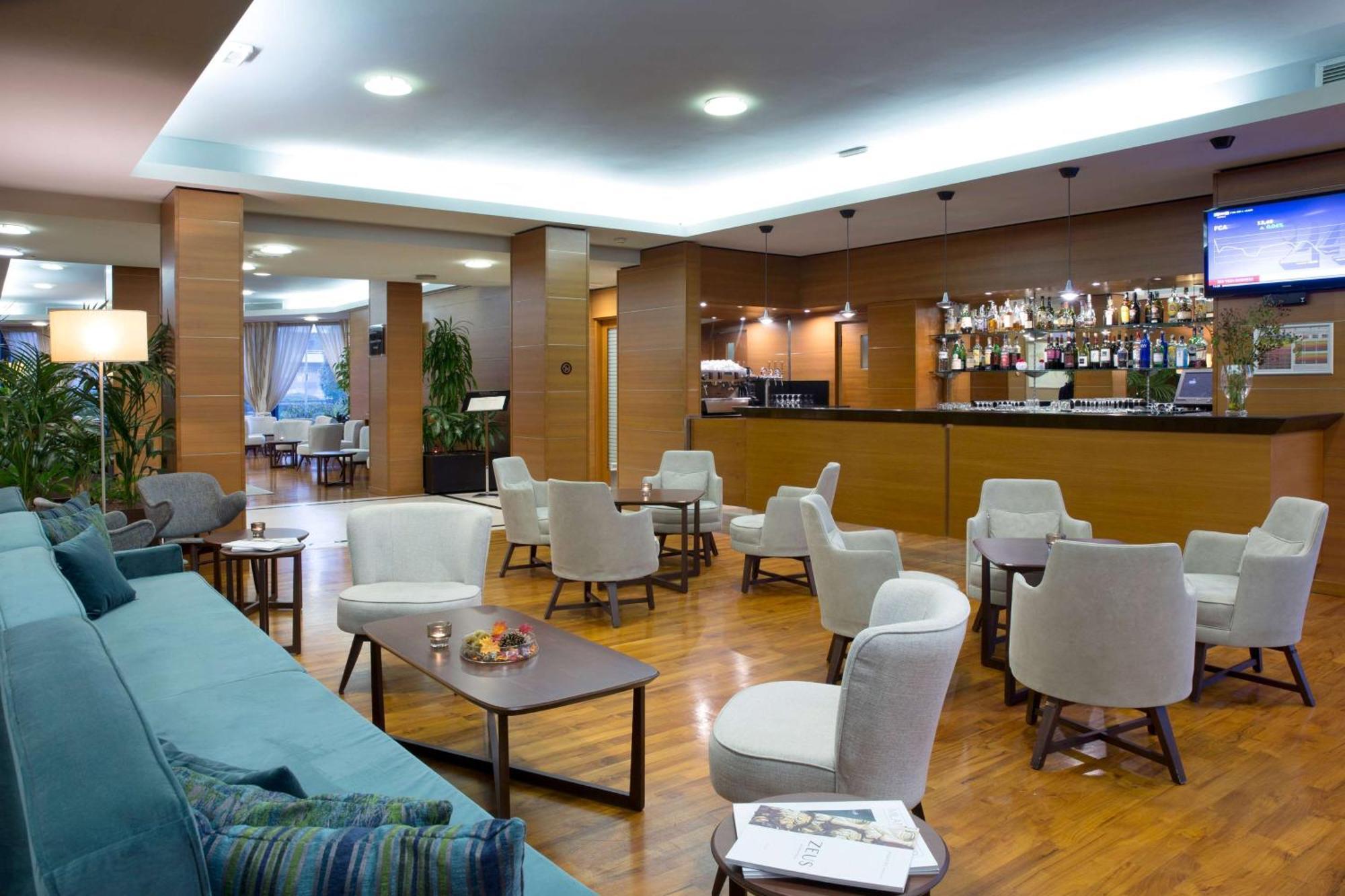 Dolce By Wyndham Milan Malpensa Hotel Сома Ломбардо Екстериор снимка